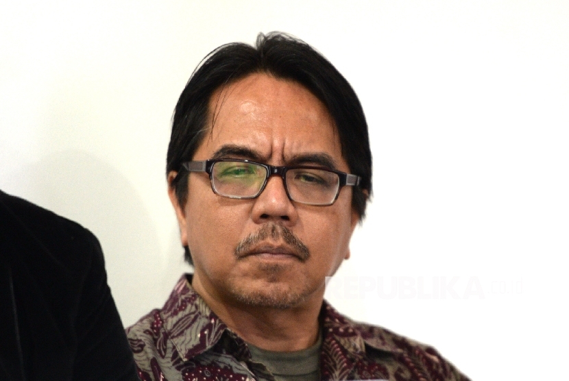 Testimoni Luar Biasa Mantan Wartawan Ini untuk Ade Armando Testimoni Luar Biasa Mantan Wartawan Ini untuk Ade Armando