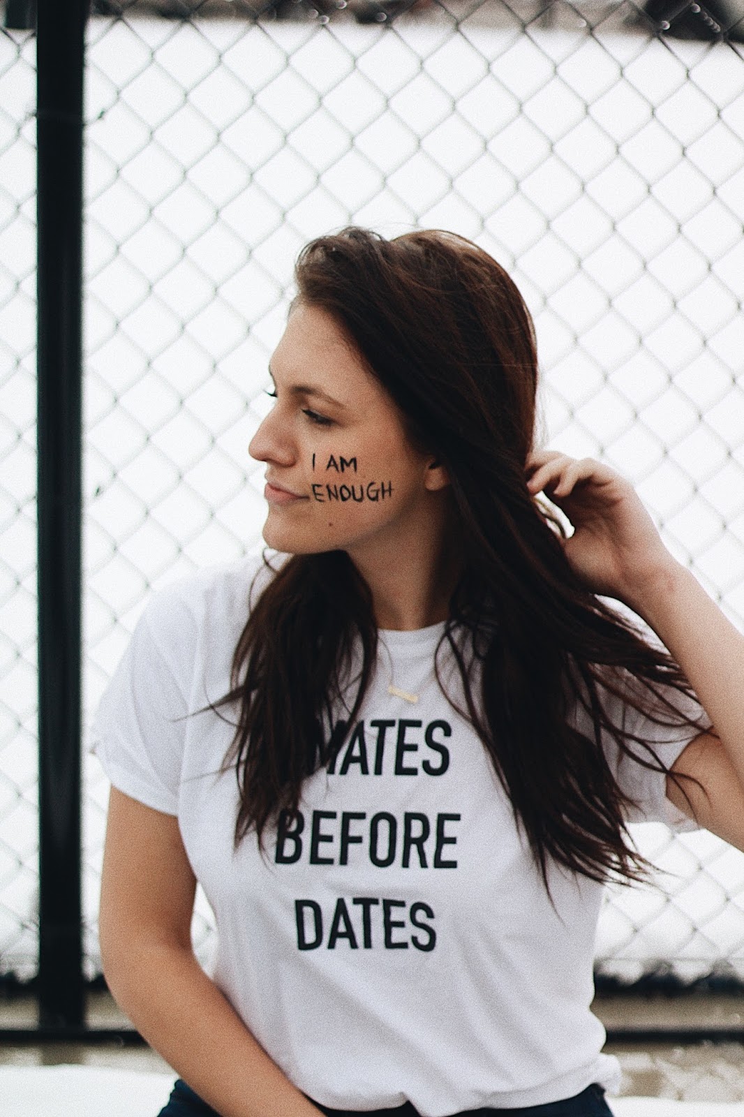 8 Mantras for Confidence i am enough she said