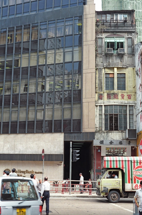 Hong Kong, Kowloon, Nathan Road, © L. Gigout, 1990