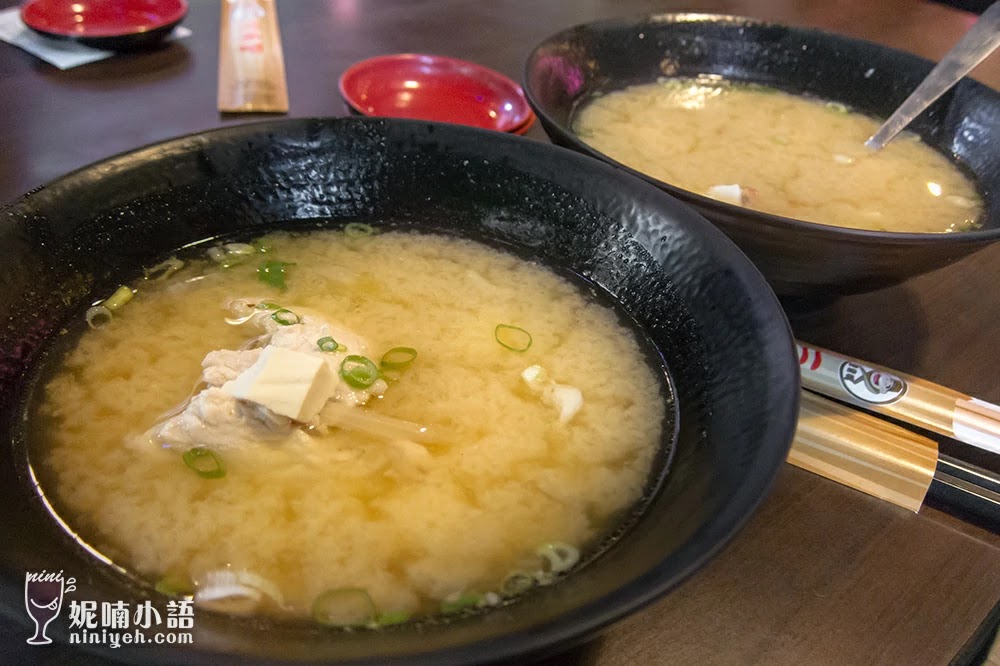 【台北車站美食】三多屋爸爸嘴。永遠在排隊的超值生魚片蓋飯 【台北車站美食】三多屋爸爸嘴。永遠在排隊的超值生魚片蓋飯
