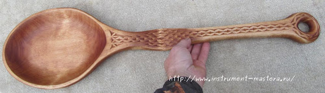 большая деревянная ложка