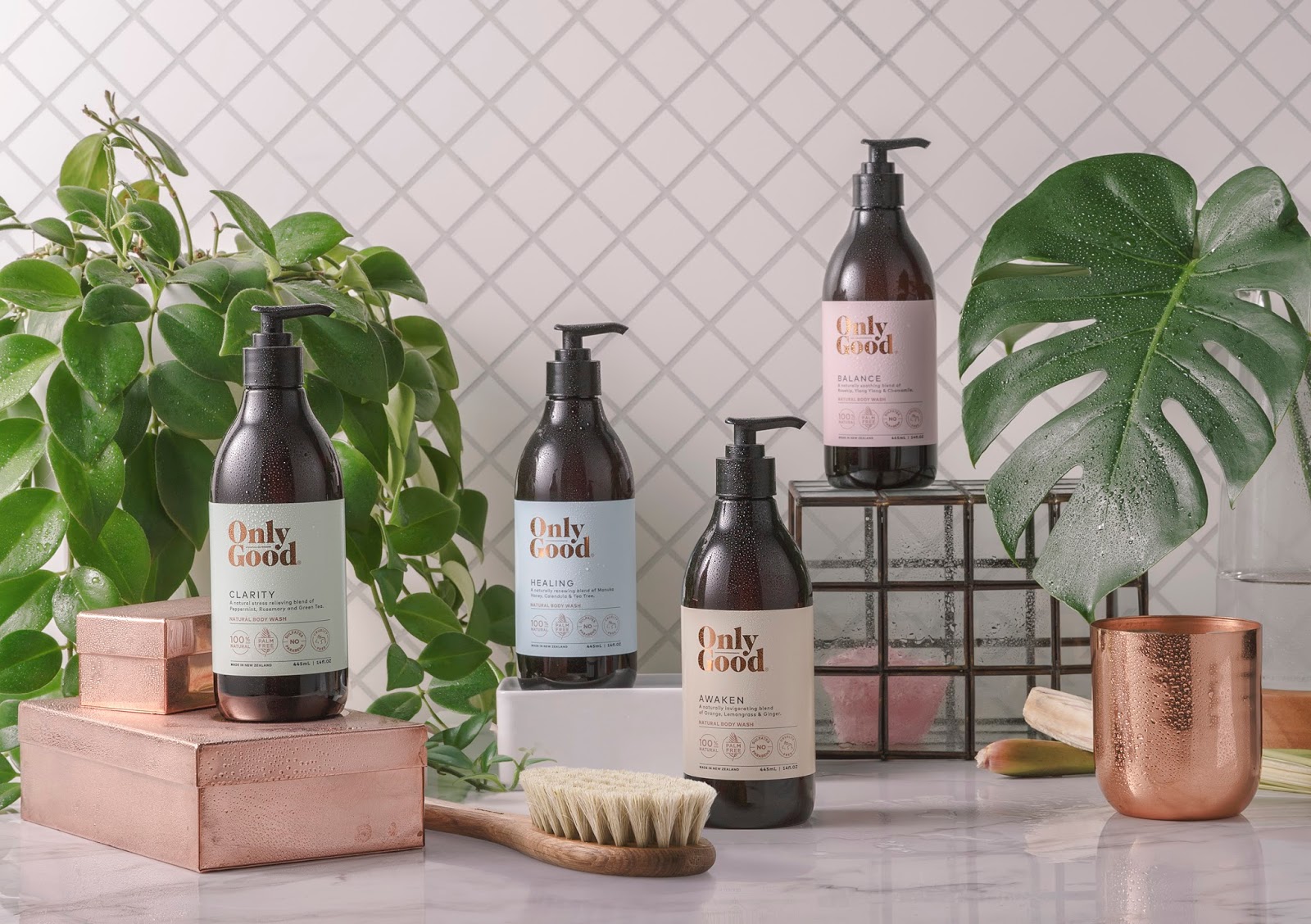 минималистичная упаковка косметики. упаковка косметики. Packaging only. шоколад бренды. Packaging only.