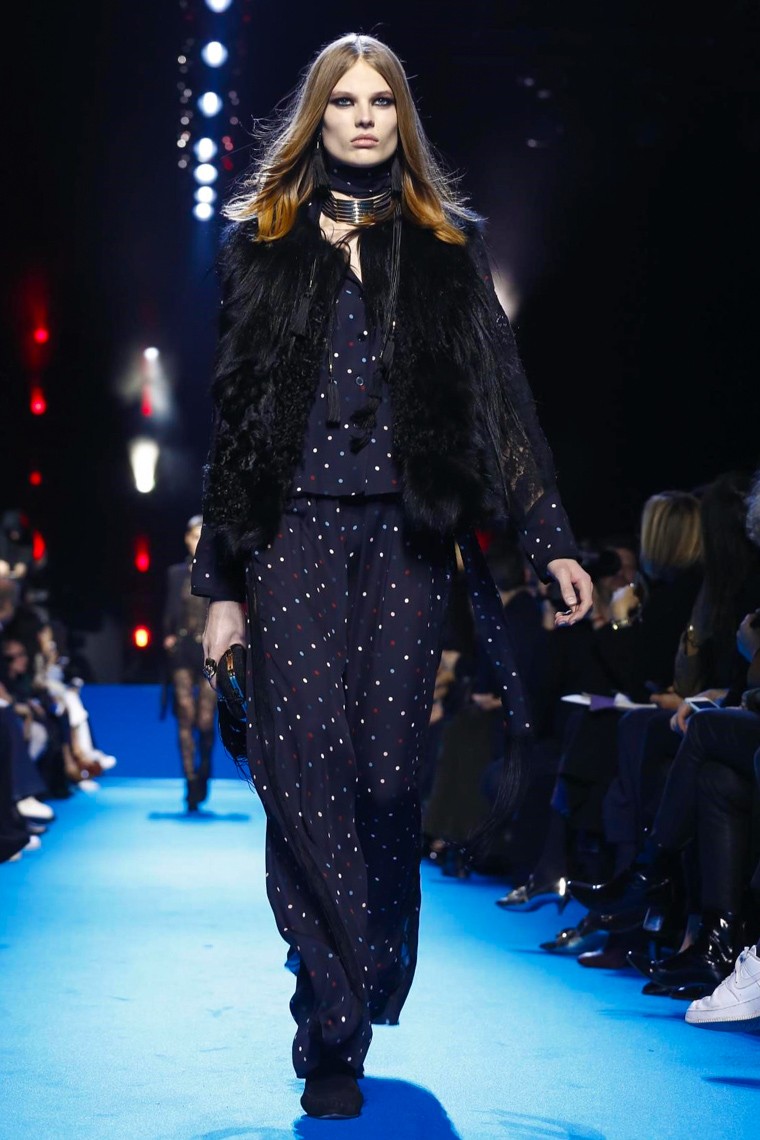 Elie Saab Fall/Winter 2016-2017 RTW PFW elie-saab-fall-winter-2016-2017-collection-paris-fashion-week, elie-saab-fall-winter-2016-2017, elie-saab-fall-winter-2016, elie-saab-fall-winter-2017, elie-saab-fall-winter, elie-saab-fall, elie-saab-fall2016-2017, elie-saab-fall-2016, elie-saab-fall-2017, paris-fashion-week-2016, du-dessin-aux-podiums, dudessinauxpodiums