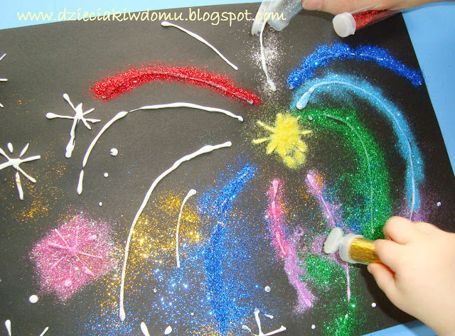 brokatowe fajerwerki kreatywna zabawa dla dzieci na nowy rok