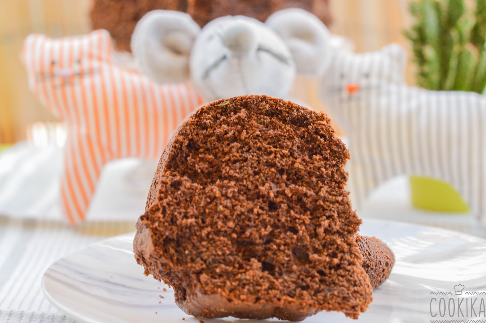 CooKika Κεικ με κολοκυθακι και χαρουπι Zucchini Carob Cake