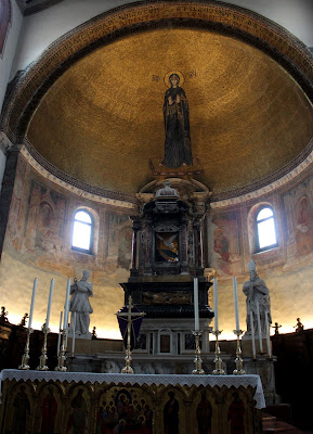 Qué ver en Murano. Iglesia de Sta. María y San Donato. 