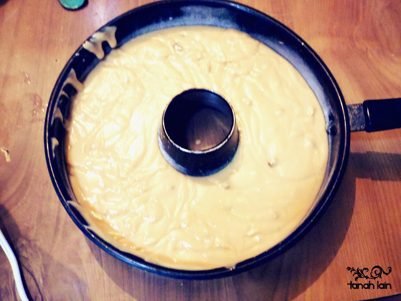 Budnt Cake de Nata (crema de leche) con pasas y nueces