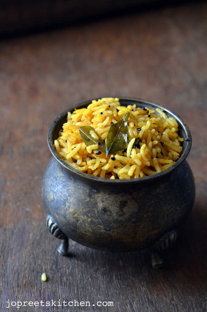 Ellu Puli Saadam / Sesame Seeds & Tamarind Rice - Easy Lunch Box Recipes