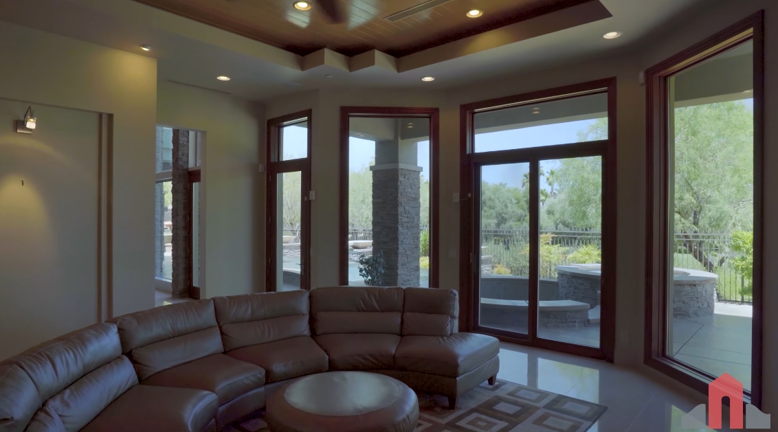 34 Interior Design Photos vs. 491 Toucan Ridge Ct, Henderson Home Tour