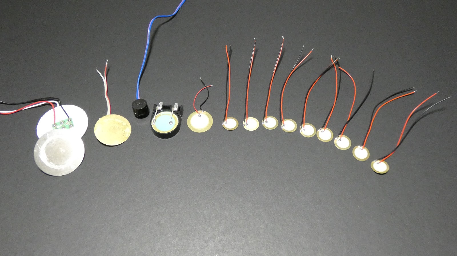 THIS DEVICE GENERATES ELECTRICITY PIEZOELECTRIC GENERATOR