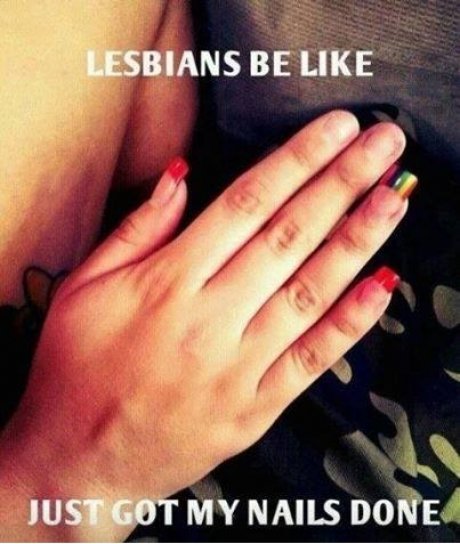 Lesbian Nails 121