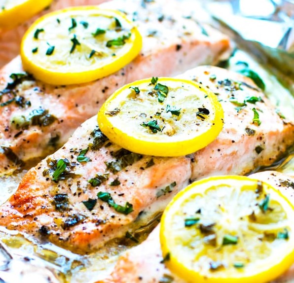 BASIL & LEMON BAKED SALMON IN FOIL #Paleo #Glutenfree BASIL & LEMON BAKED SALMON IN FOIL #Paleo #Glutenfree