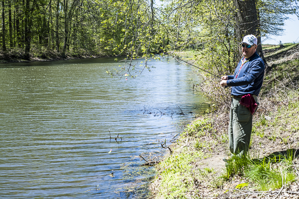 Litton's Fishing Lines Private Ponds for Largemouths and Crappies