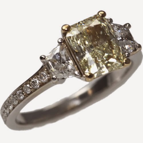 Guven's Fine Jewelry 18K White Gold 1.53ct Canary Diamond Engagement Ring