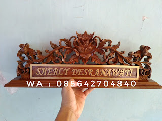 papan nama ukir