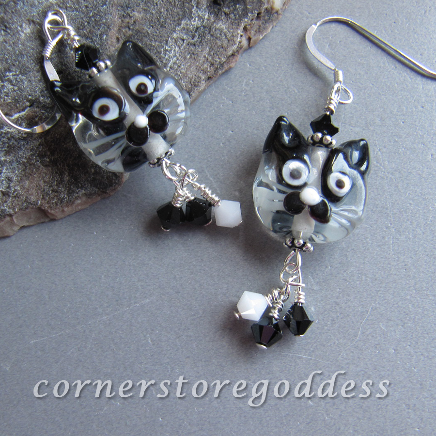 The Charmed Life Famous Tuxedo Cats in History