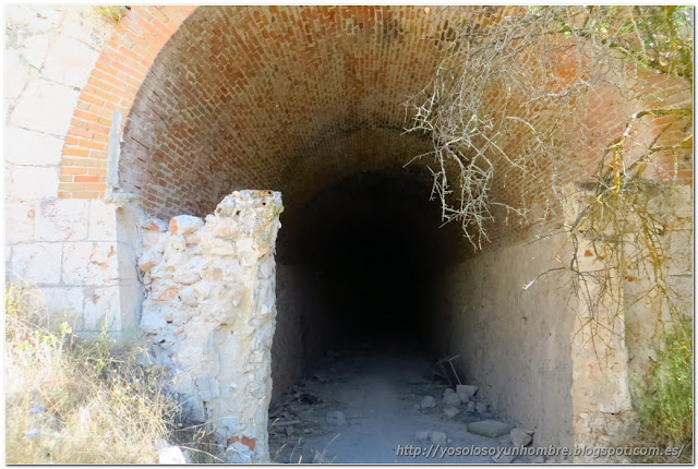 otro túnel, este bastante largo otro túnel, este bastante largo
