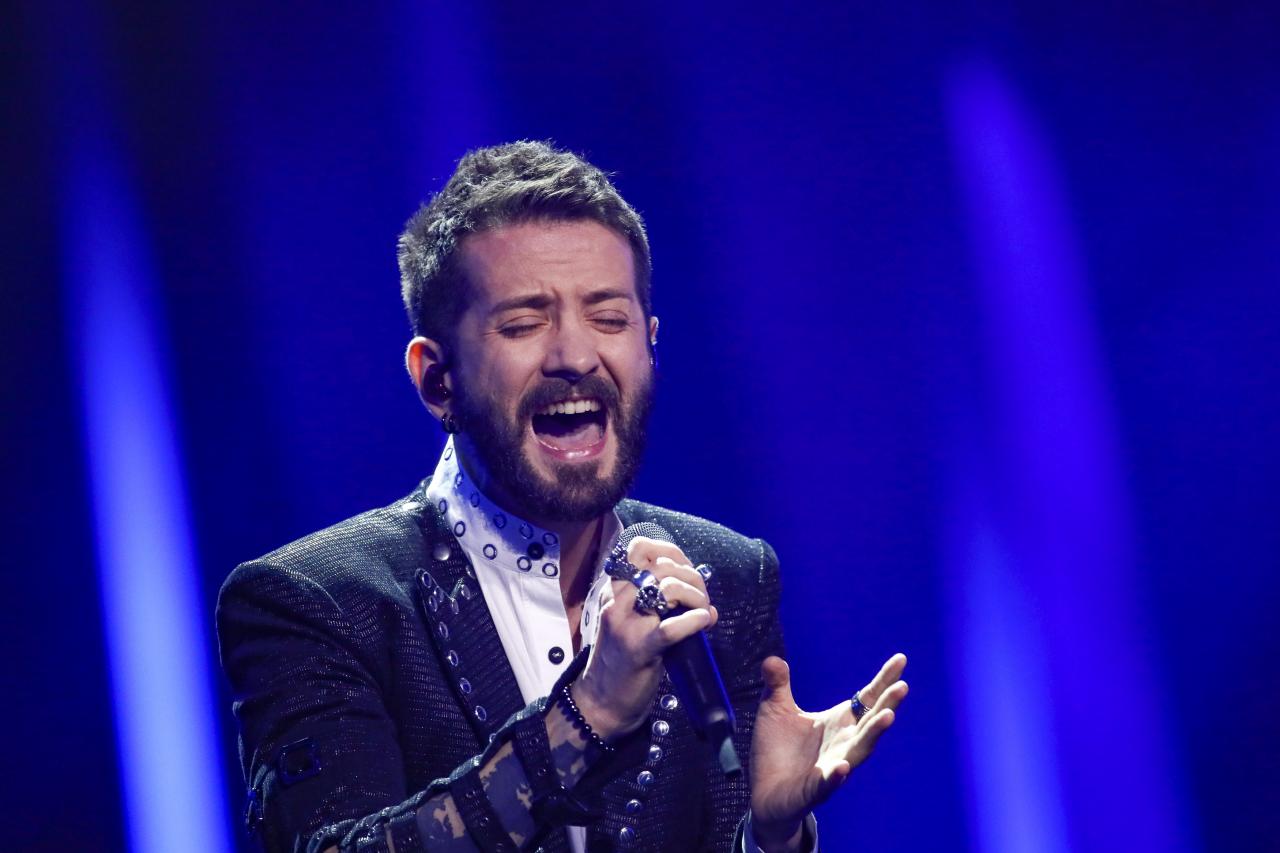 [VÍDEO] Albânia Eugent Bushpepa defendeu 