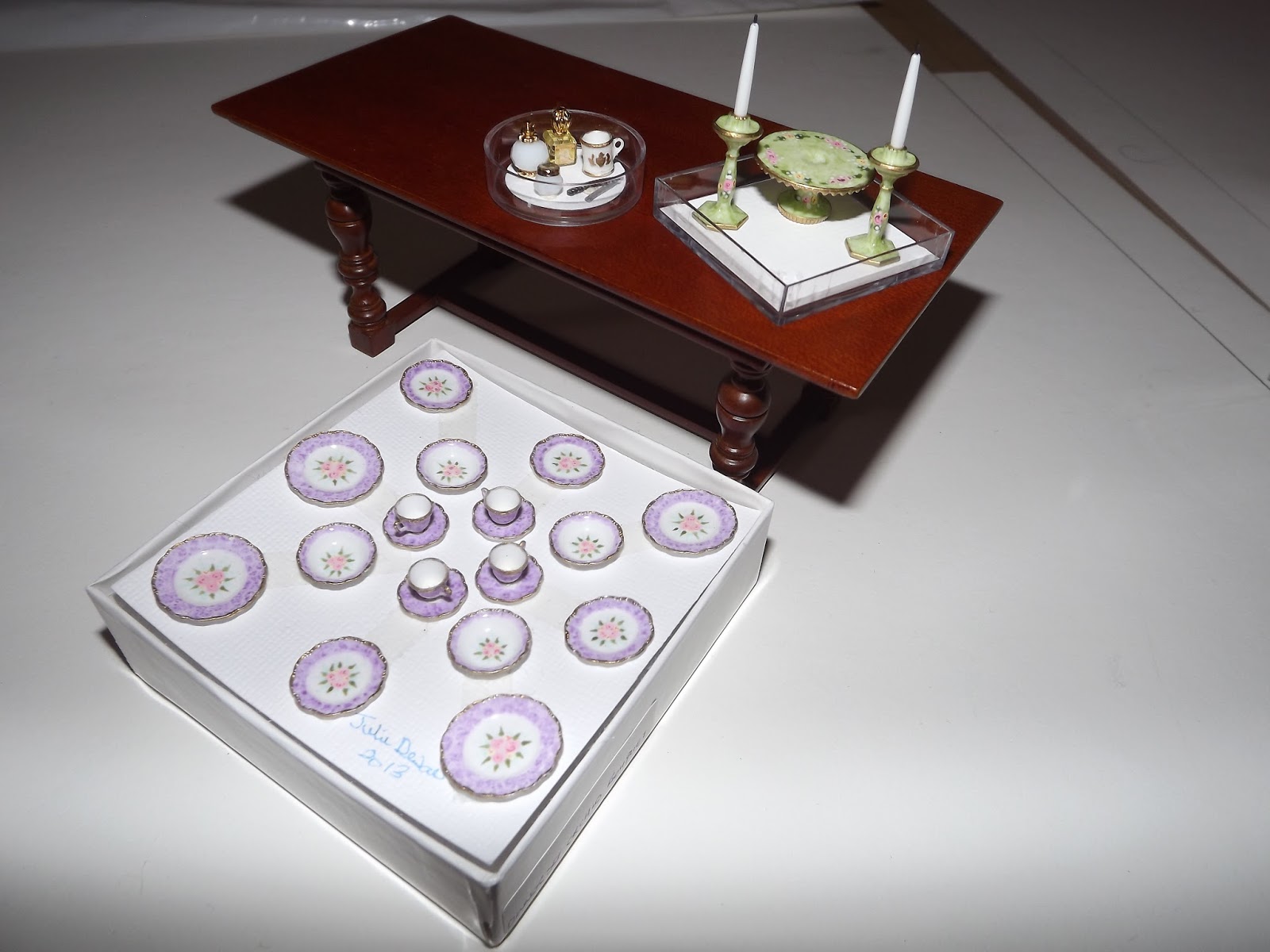 Late Victorian English Manor Dollhouse 1/12 Miniature from Scratch