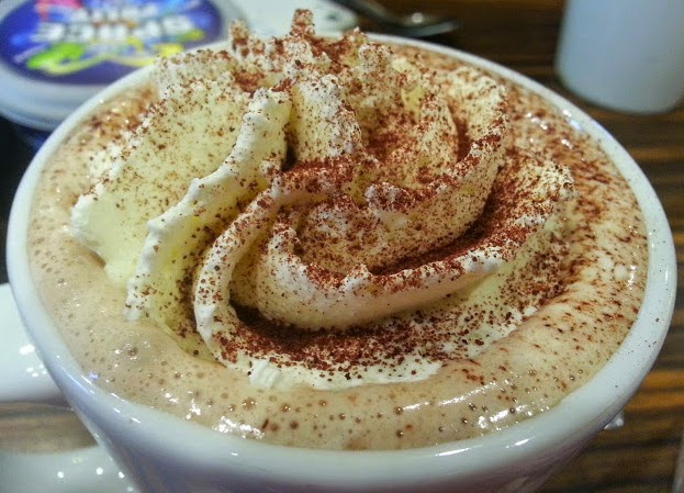 Cadwaladers Praline Hot Chocolate Festive Hot Drink