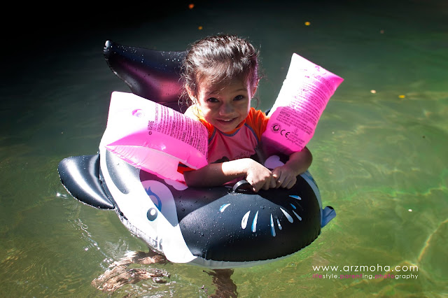 gambar kanak-kanak main air, cik puteri model cilik, kids potraiture, kids photshoot at penang, 