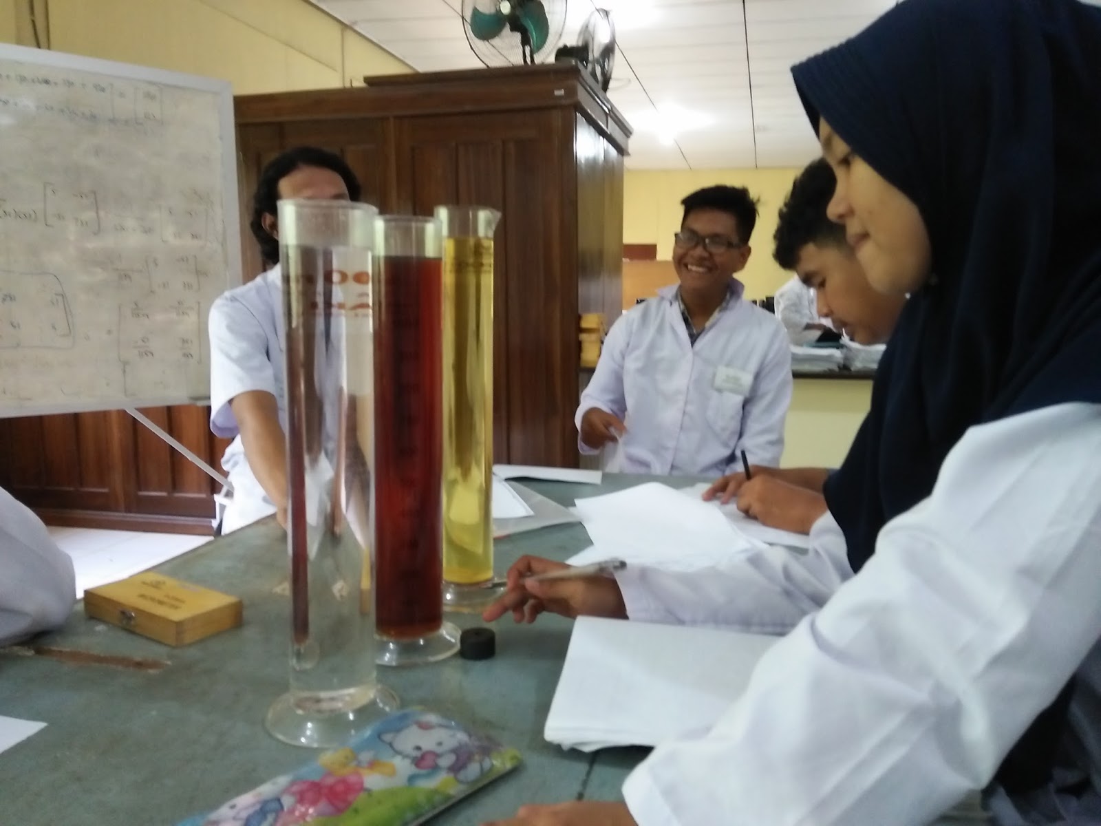 Kelompok 1 PTI Praktikum Fisika yang dilakukan oleh mahasiswa baru jurusan Sistem Komputer Fakultas MIPA Universitas Tanjungpura Alhamdulillah dari awal modul yaitu