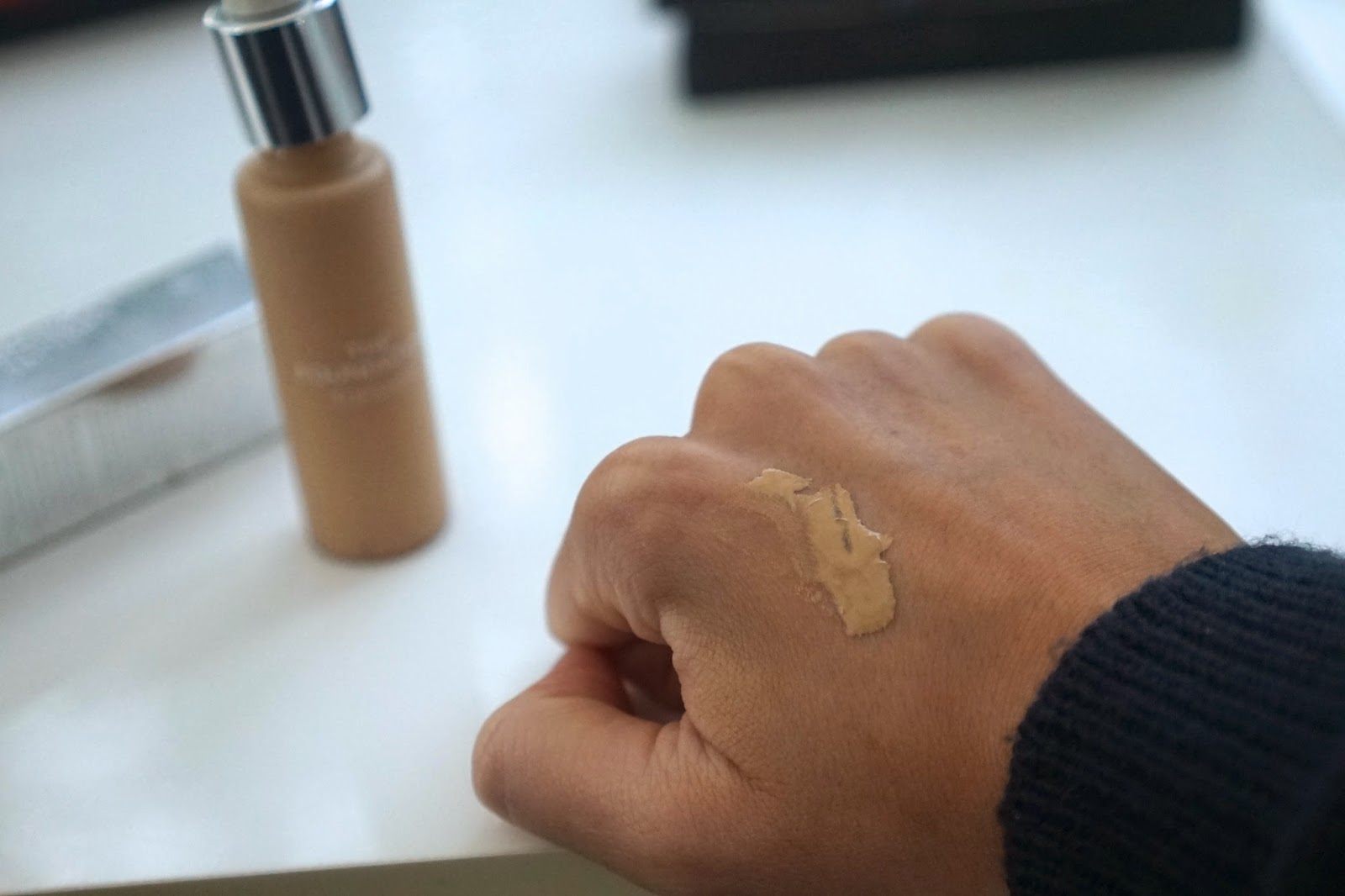 the foundation topshop swatch