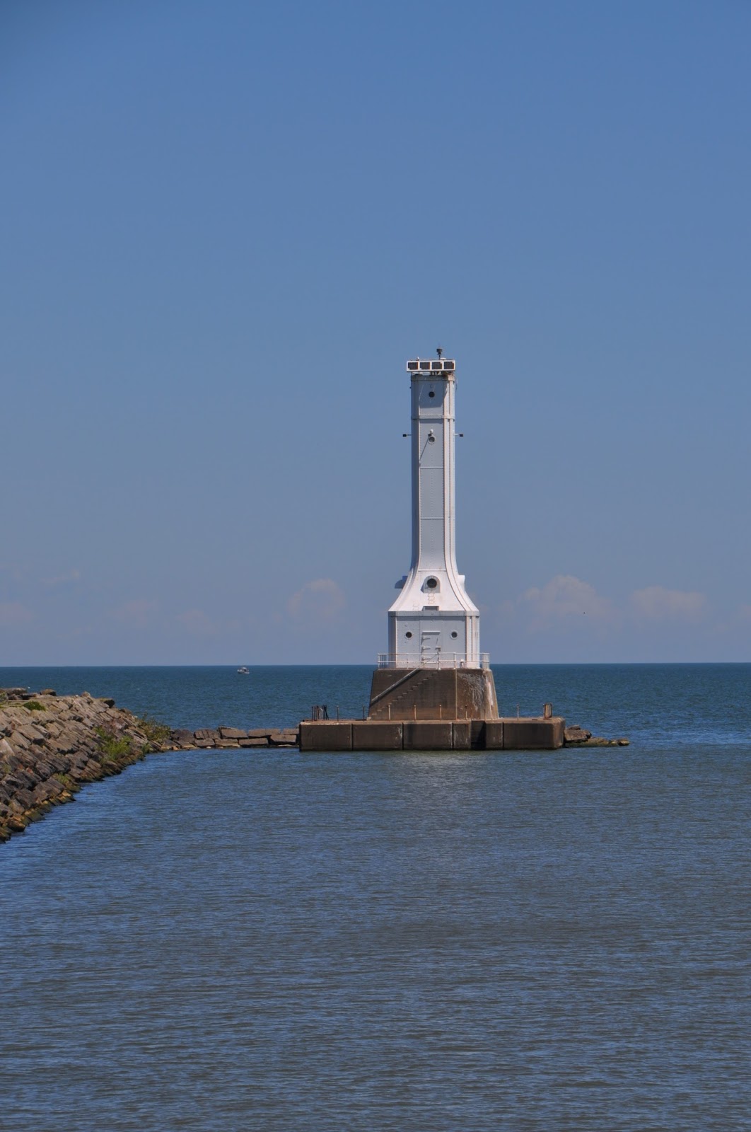 WCLIGHTHOUSES HURON HARBOR LIGHTHOUSEHURON, OHIO