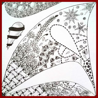 LonettA_Tangle-Mosaic-Project #2_Single Tiles_Beatrix1