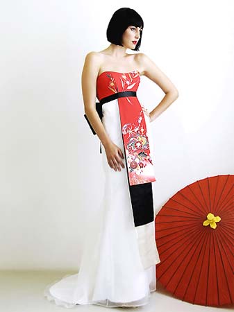 Peace, Love, Japan: Modern Japanese Wedding Dresses