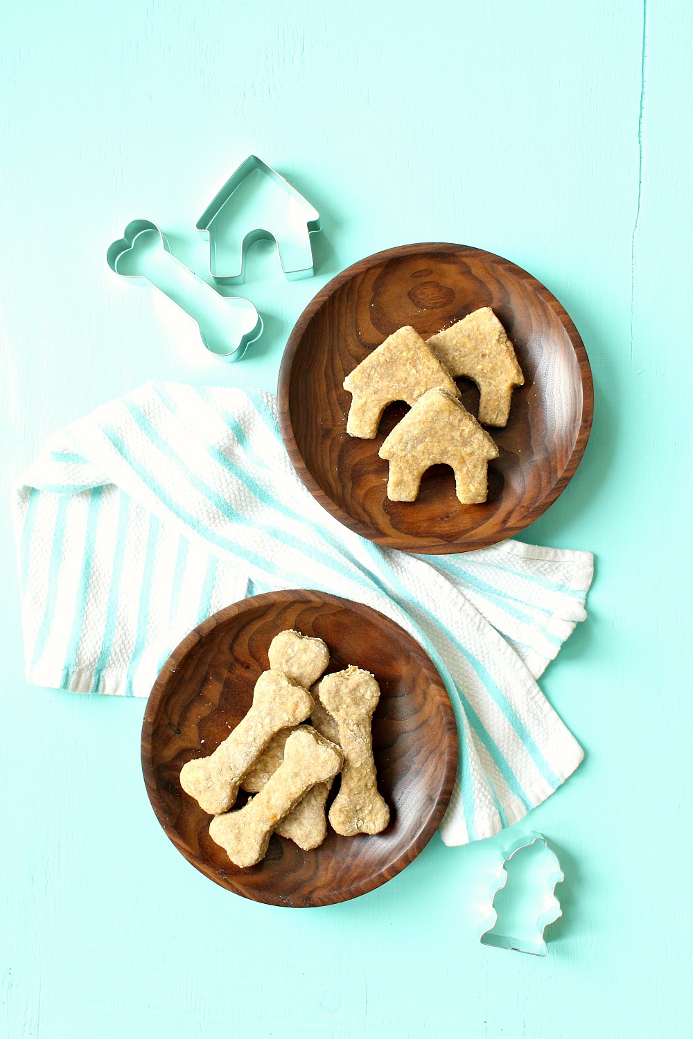 Easy Homemade Cheese + Oat Dog Treat Recipe Dans le Lakehouse