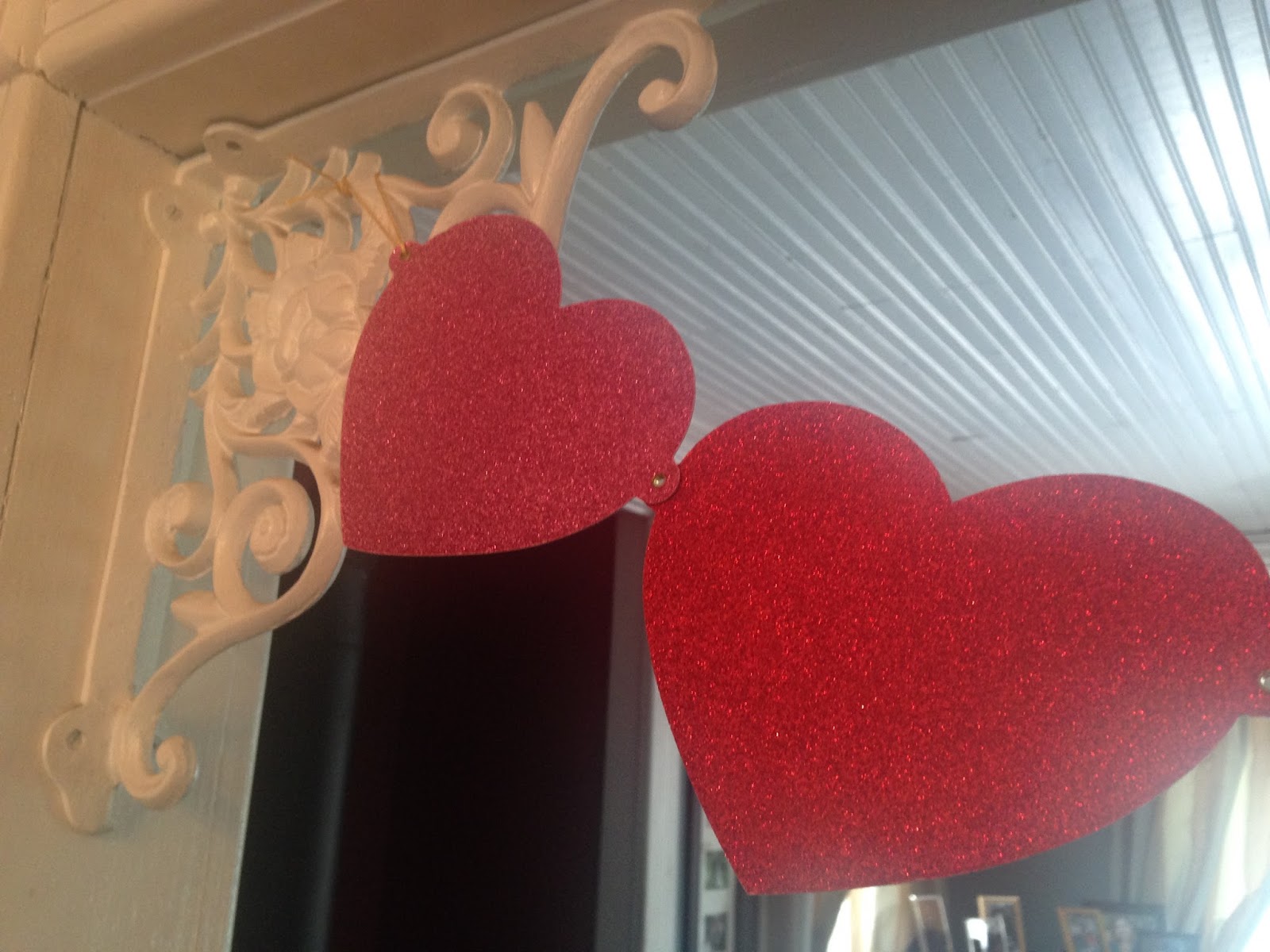 Amy's Creative Pursuits: Some Cheesy Valentine Decor