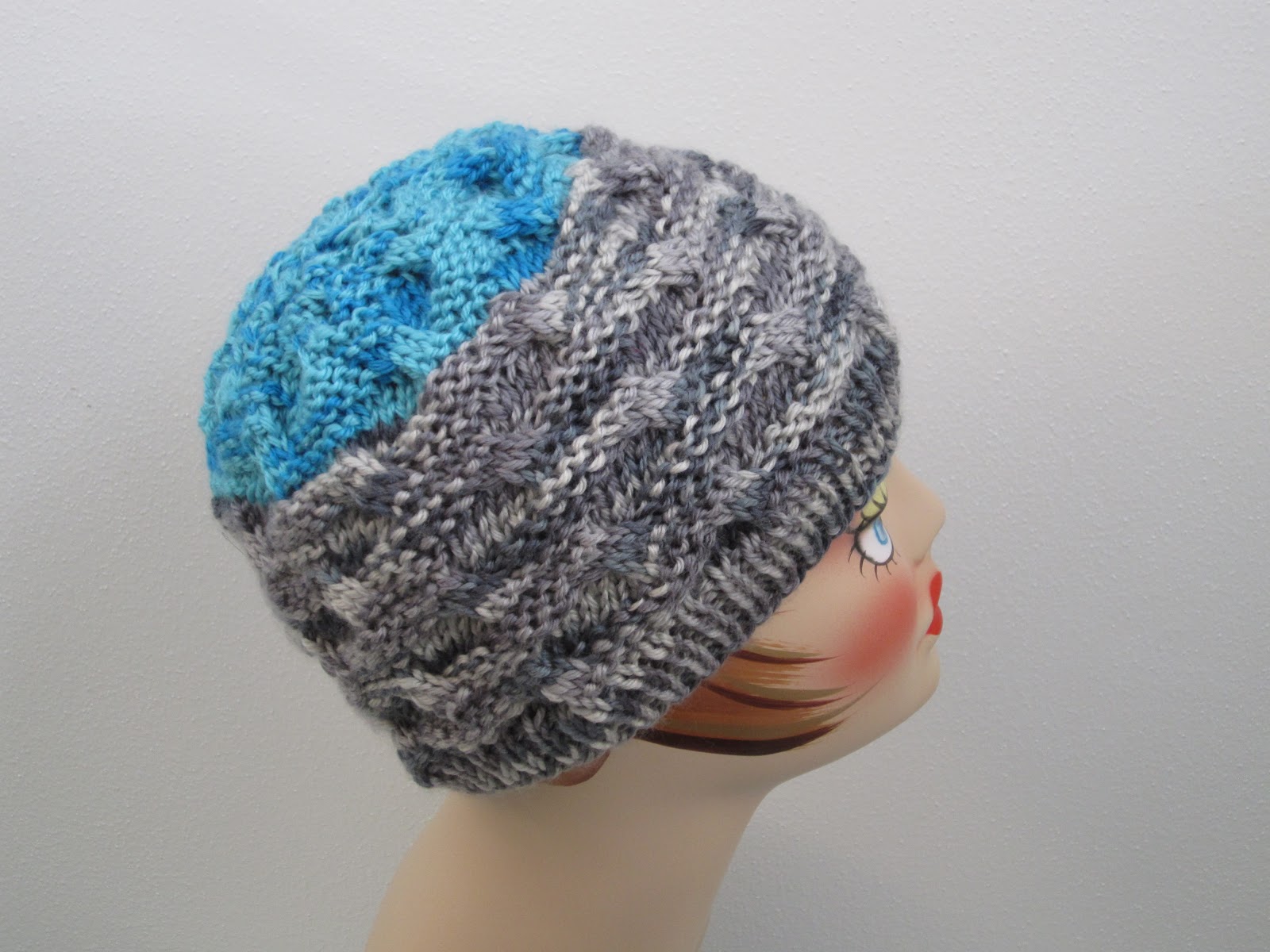 Balls to the Walls Knits: Two-Tone Marrowbone Hat