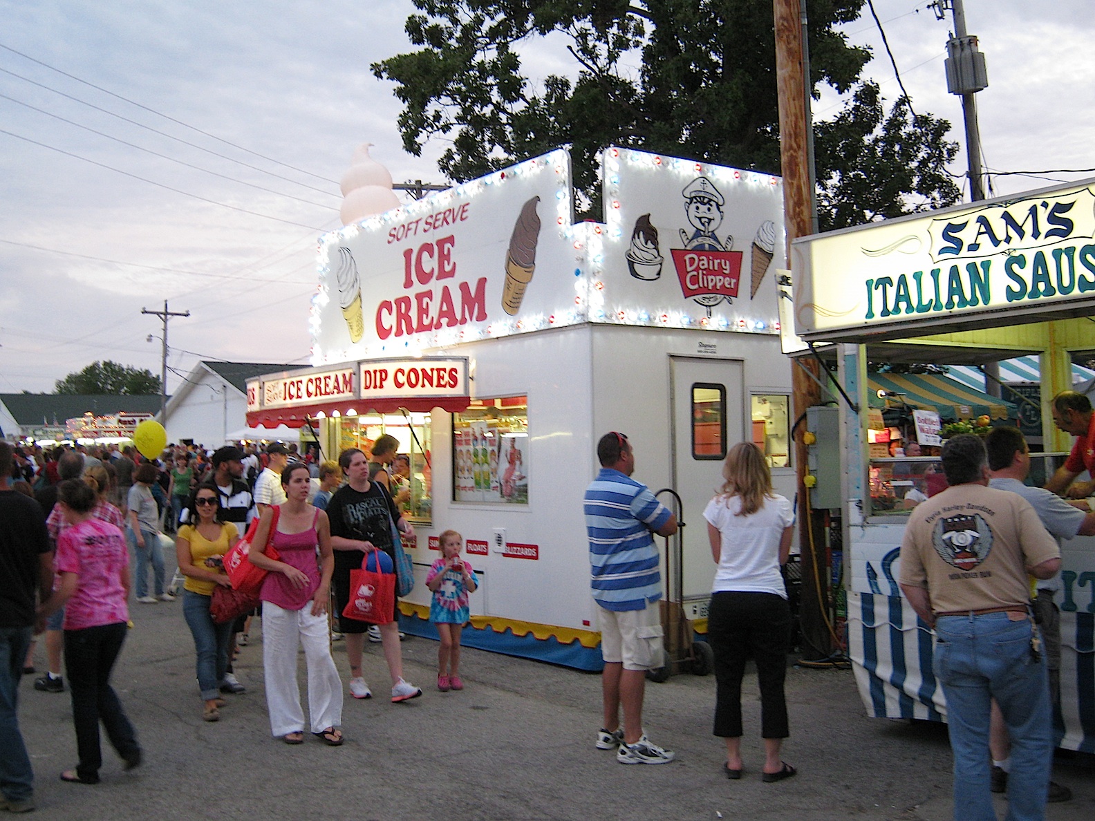 Brady's Bunch of Lorain County Nostalgia 2011 Lorain County Fair Wrapup