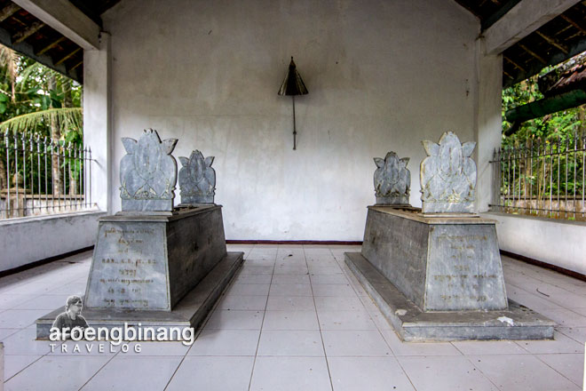makam aroeng binang kebejen kebumen
