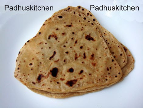 Prepare A Flour Mixture In Home Kitchen Or Commerical Kitchen Prepare A Flour Mixture In Home Kitchen Or Commerical Kitchen