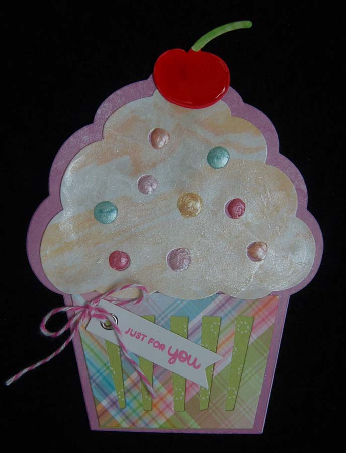 Lynn's Craft Blog Yummy Cupcake Die Cut Card