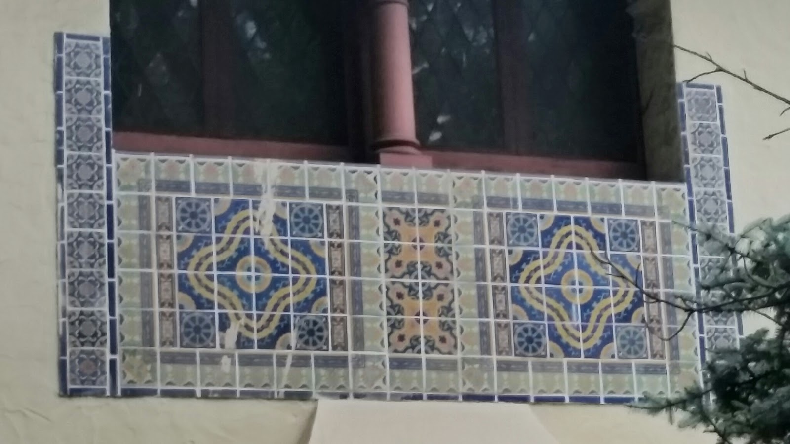 A Moorish-influenced California tile detail from the early 1920's