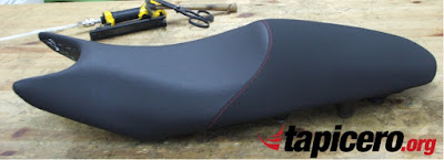 Asiento de moto bmw f800s tapizado Tapizado de un asiento de moto f800s