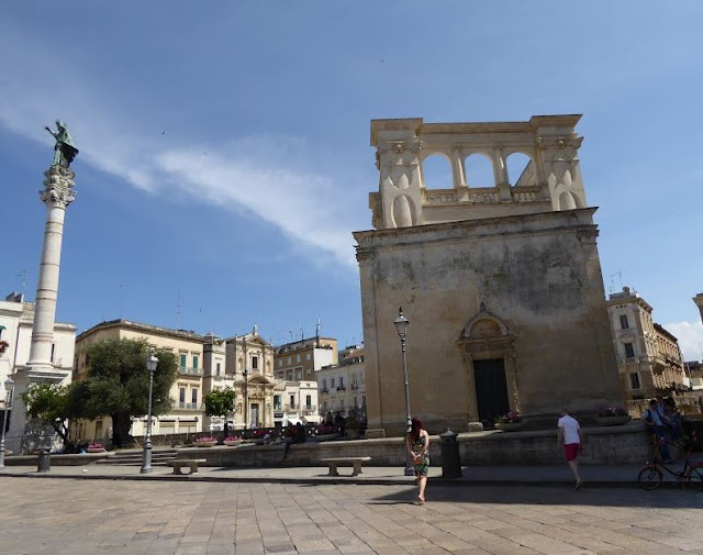 Piazza Sant'Oronzo a Lecce