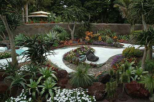 flowers for flower lovers.: Garden designs pictures.