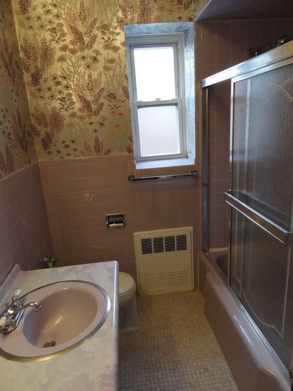 SOLD 3Family House for Sale. 2683 East 26th Street, Brooklyn, NY 11235