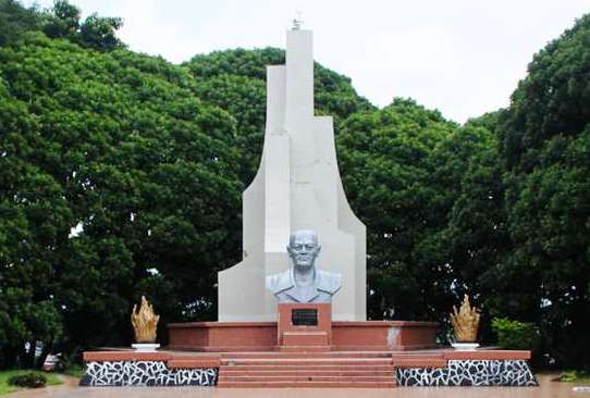 BIOGRAFI PROFIL SAM RATULANGI PAHLAWAN NASIONAL TIMUR