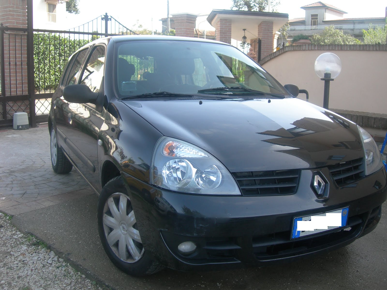 Renault Clio Storia 1.2 GPL  clima-vetri elettrici-idroguida- anno 2008 Prezzo 3.200,00 euro