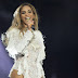 Khusyuk Cari Pokemon di Konsert Beyonce