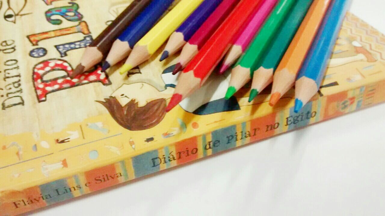 Diario Livro colorido