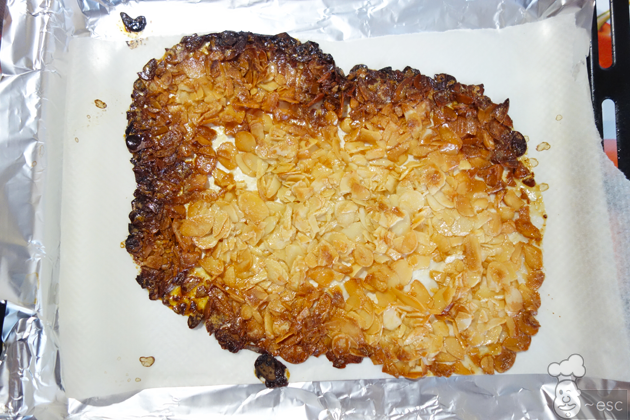 almendras caramelizadas para servir con islas flotantes