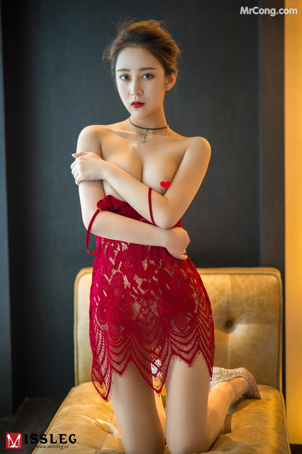 MISSLEG 2018-02-26 F001: Model Qiao Yi Lin (乔依 琳) (41 photos)