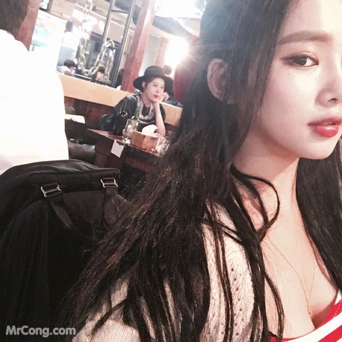 Yu Han (jeee622) Hot girl famous huge breasts social network (684 pictures)