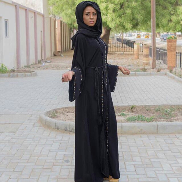 MORE STUNNING PHOTOS OF MARYAM BOOTH